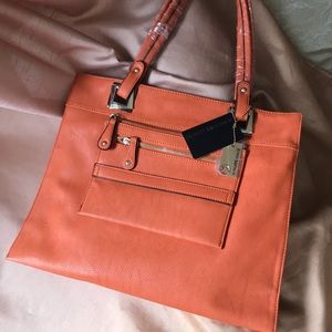 Robert Matthew Purse New with tags